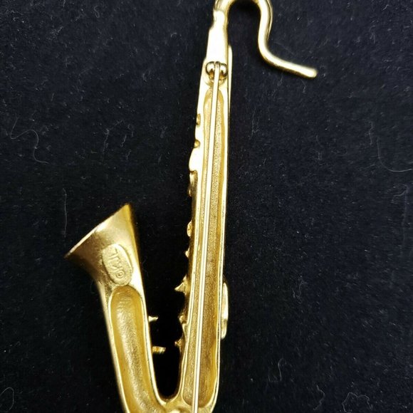Vintage KJL Kenneth Jay Lane Brushed Gold Tone Baritone Saxophone - Picture 5 of 6